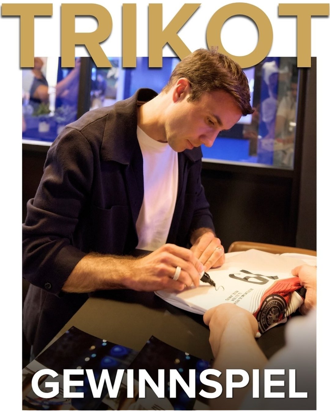 Social-Motiv: Verlosung handsignierter Trikots
